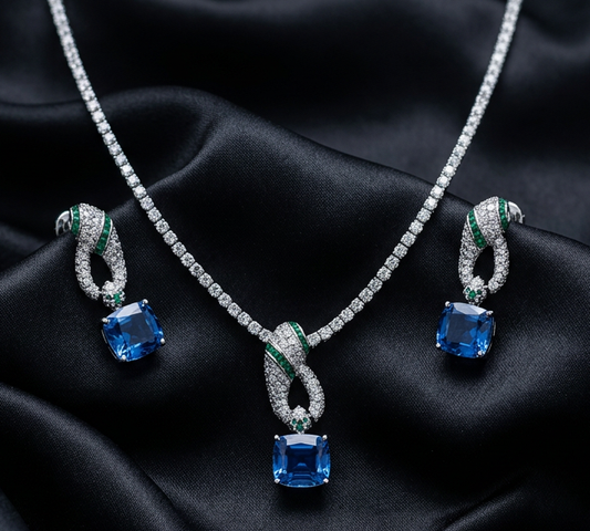 Serpenti Sapphire Pendant Set