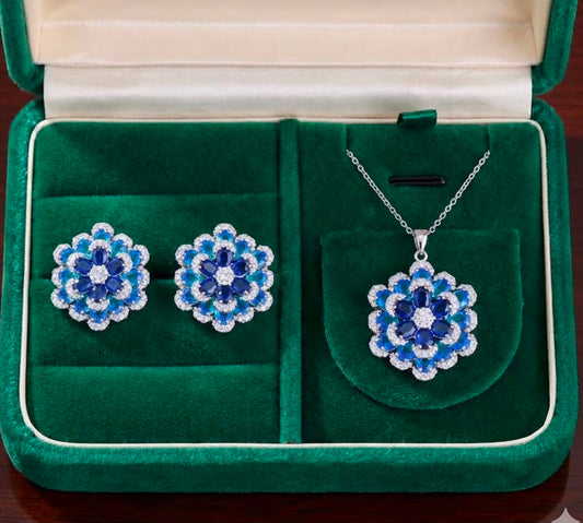 Royale Azure Blossom Set