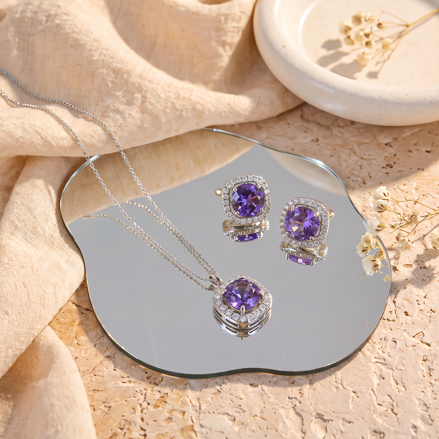Lavelle Halo Pendant Set – Violet